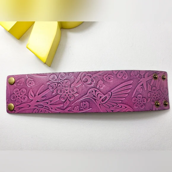 🛍️ LEATHER CUFF Bracelet Hummingbird - Picture 2 of 8